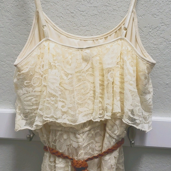 AUW Lace High Low Med Cream Dress - Picture 8 of 10